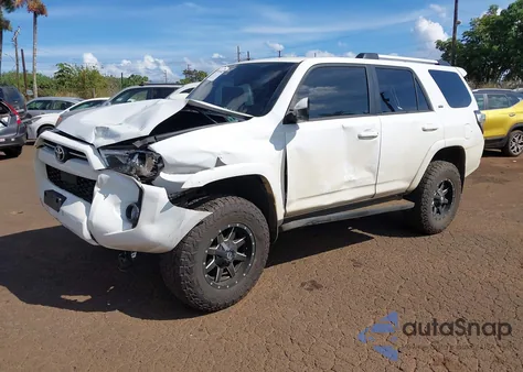2024 Toyota 4Runner Sr5 from USA, damaged, VIN JTEMU5JR2R6234517